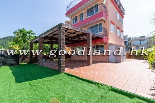 Clear Water Bay Sea View House with Big Garden for Sale