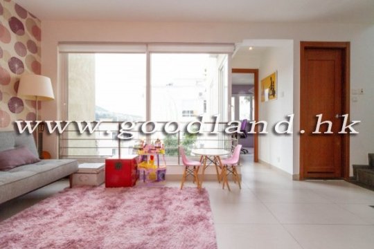 Clear Water Bay Detached Village House for Sale
