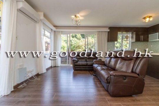 Clear Water Bay House with Garden and Pool for Sale