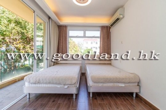 Clear Water Bay House with Garden and Pool for Sale