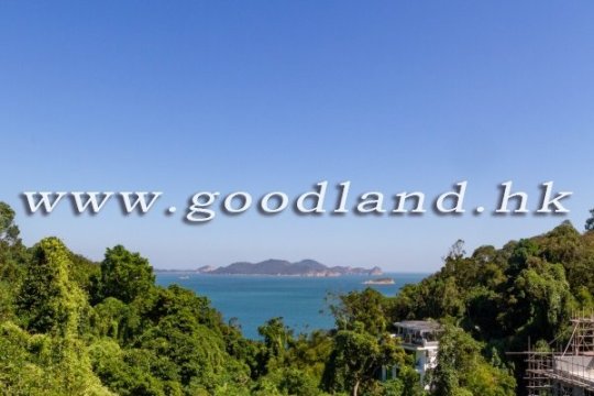 Clear Water Bay Spacious Sea View Village House for Sale