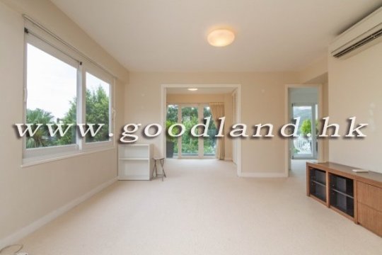 Clear Water Bay End Unit Sea View Garden House for Sale
