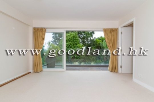 Clear Water Bay End Unit Sea View Garden House for Sale