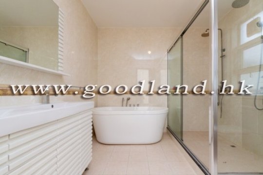 Clear Water Bay Detached Sea View Village House for Sale