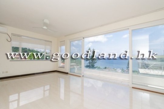 Clear Water Bay Detached Sea View Village House for Sale