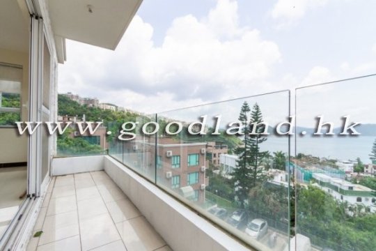 Clear Water Bay Detached Sea View Village House for Sale