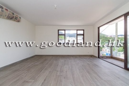 Clear Water Bay Unobstructed Sea View Village House for Sale
