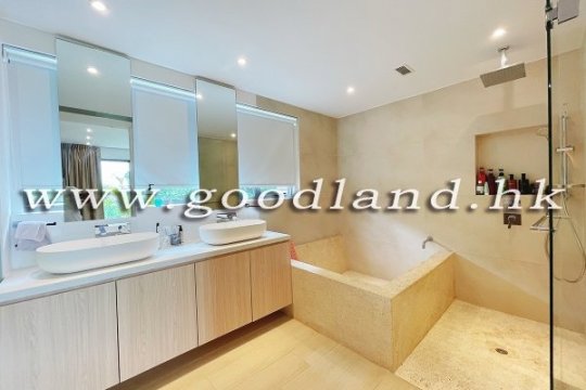 Clear Water Bay Detached Pool Garden House for Sale