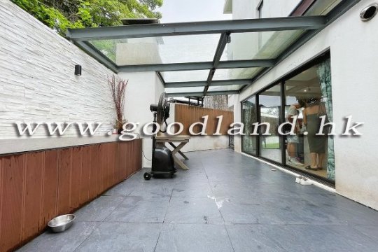 Clear Water Bay Detached Pool Garden House for Sale