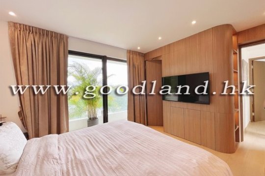 Clear Water Bay Detached Pool Garden House for Sale