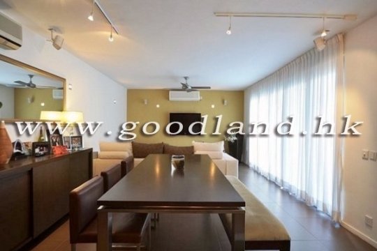Sai Kung Village House for Sale | Partial Sea View, Open Kitchen & 2 En-suites
