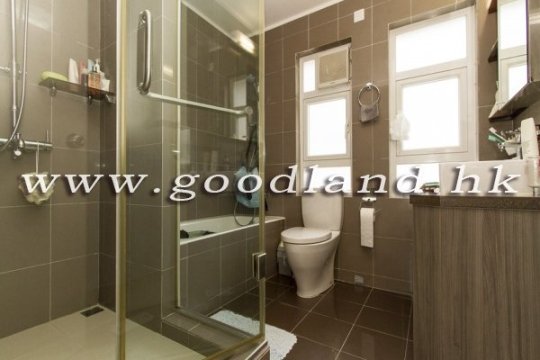 Sai Kung Village House for Sale | Huge Garden, Private Gate Parking, Sea View & 5 Bedrooms
