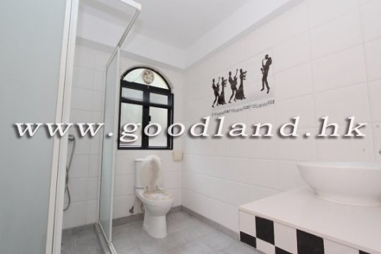 Sai Kung Village House for Sale | Peaceful Location, Picturesque Sea View & 4 En-suites
