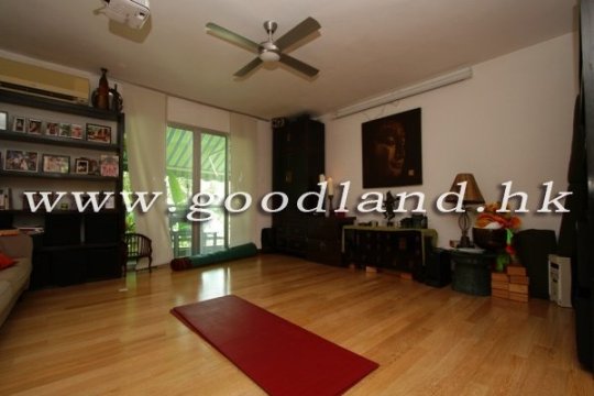 Sai Kung Upper Duplex for Sale | Private Roof, Greenery View & 4 Bedrooms