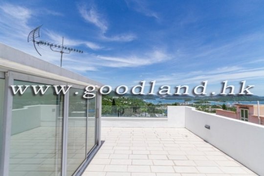 Sai Kung Village House for Sale | Huge Lawn Garden, Sea Greenery View & 3 En-suites