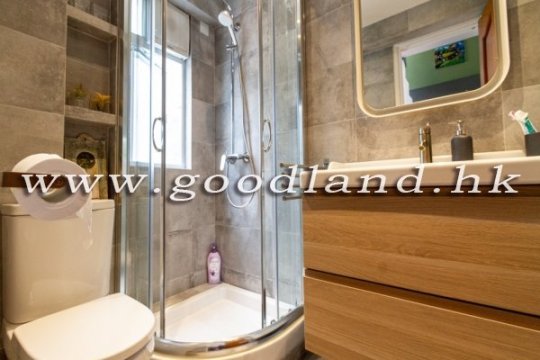 Sai Kung Village House for Sale | Tranquil Greenery View, Garden & Equipped Kitchen