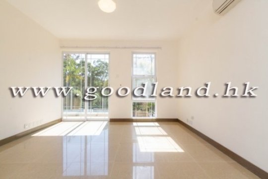 Sai Kung Village House for Sale | Huge Lawn Garden, Private Gate Parking & 4 En-suites
