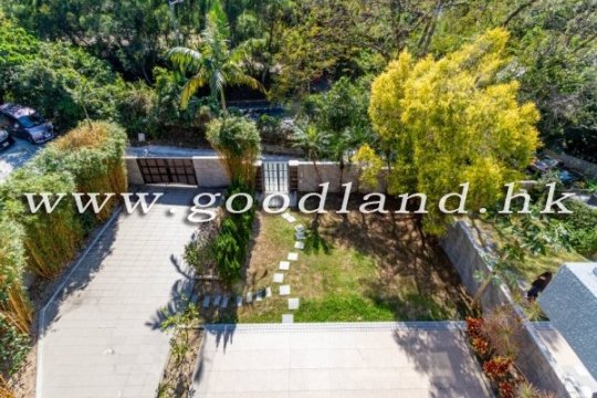 Sai Kung Village House for Sale | Huge Lawn Garden, Private Gate Parking & 4 En-suites