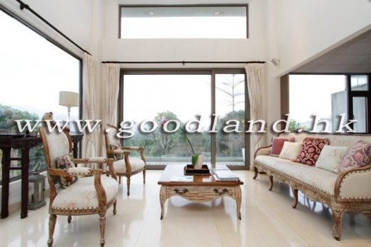 Sai Kung Mid-level Village House for Sale | Lawn Garden Pool, High Ceiling & Sea View