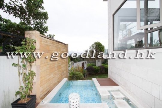 Sai Kung Mid-level Village House for Sale | Lawn Garden Pool, High Ceiling & Sea View