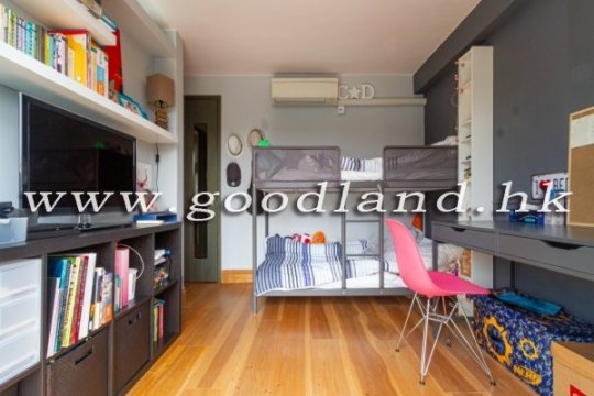 Sai Kung Village House for Sale | Close to Town, Greenery View & Renovation