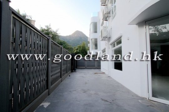 Sai Kung Mid-level Village House for Sale | Newly Renovated, Greenery View & Gated Parking