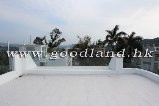 Sai Kung Mid-level Village House for Sale | Newly Renovated, Greenery View & Gated Parking