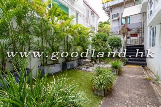 【西貢花園村屋出售】泊車便利・低密度清幽