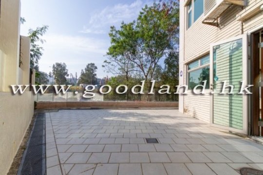 【西貢海景村屋出售】花園・低密度清幽