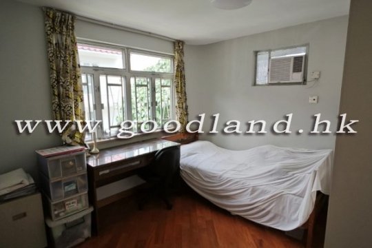 【Sai Kung House for Sale】Spansive 4-BR Home in Well-Managed Estate with Communal Pool