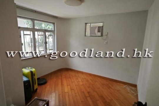 【Sai Kung House for Sale】Spansive 4-BR Home in Well-Managed Estate with Communal Pool