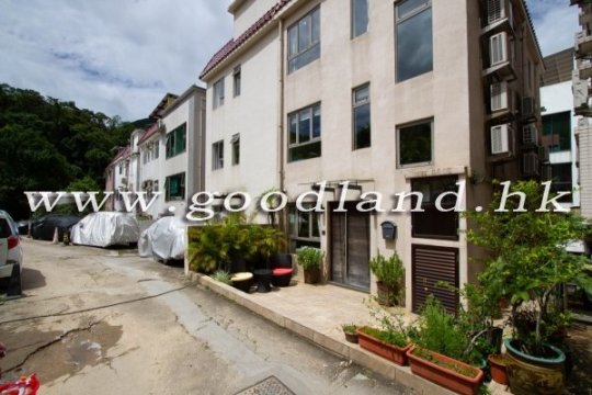 Sai Kung Village House for Sale | Peaceful Home, Front and Back Yard &amp; 5 Bedrooms