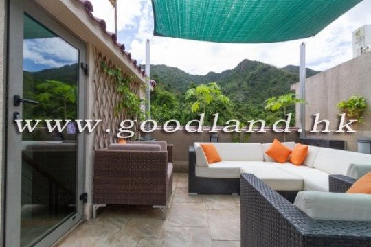 Sai Kung Village House for Sale | Peaceful Home, Front and Back Yard &amp; 5 Bedrooms