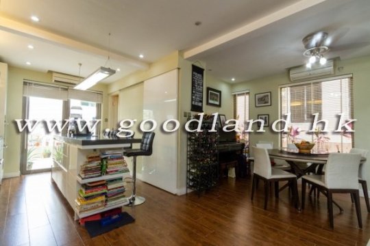Sai Kung Village House for Sale | Peaceful Home, Front and Back Yard &amp; 5 Bedrooms