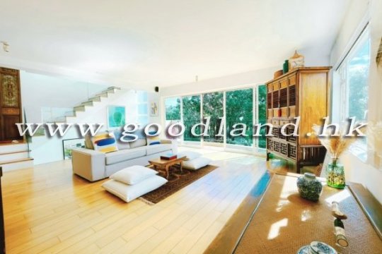 Sai Kung Village House for Sale | Sea and Greenery View, Front Yard &amp; 3 Bedrooms