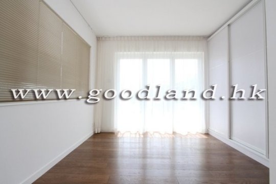【西贡海景村屋出售】自设超大草坪花园｜4房1套连开放式大厨房、尊享清幽海岸生活