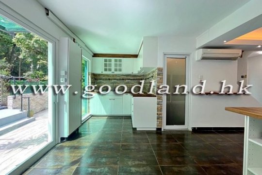 Sai Kung Detached House for Sale | Streamside Greenery, Huge Garden &amp; 3 En-suites
