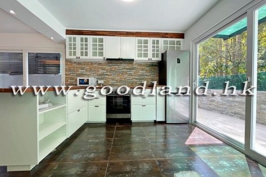 Sai Kung Detached House for Sale | Streamside Greenery, Huge Garden &amp; 3 En-suites