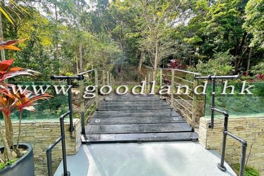 Sai Kung Detached House for Sale | Streamside Greenery, Huge Garden &amp; 3 En-suites