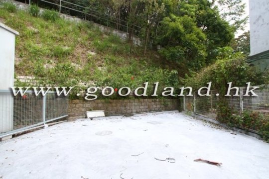Sai Kung Village House for Sale and Rent | Lawn Garden, Mountain and Greenery Views