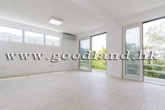 Sai Kung Village House for Sale and Rent | Lawn Garden, Mountain and Greenery Views