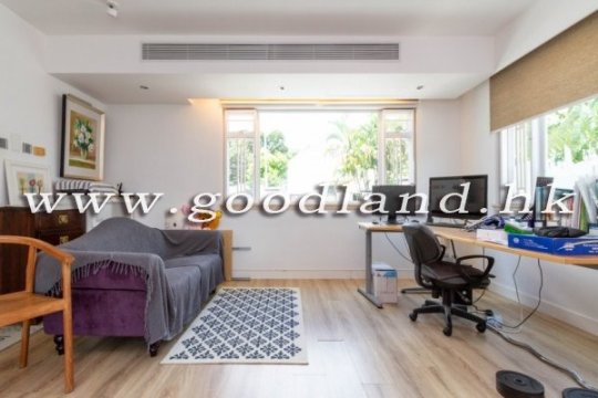 Sai Kung Terrace Home for Sale | Huge Terrace, Greenery View & Parking