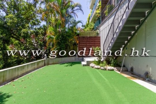 Sai Kung Terrace Home for Sale | Huge Terrace, Greenery View & Parking