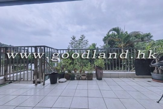 Sai Kung Village House for Sale | Tranquil Greenery View, Spacious Layout &amp; 3 Bedrooms