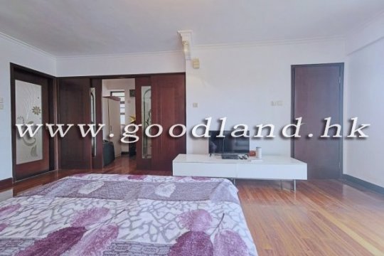 Sai Kung Village House for Sale | Tranquil Greenery View, Spacious Layout &amp; 3 Bedrooms