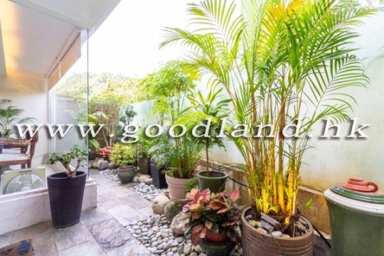 【西贡优质村屋出售】开扬绿景・交通便利
