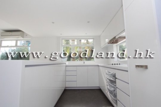 SAI KUNG Mid-Level Village House For Sale | Renovated, Sea and Greenery View