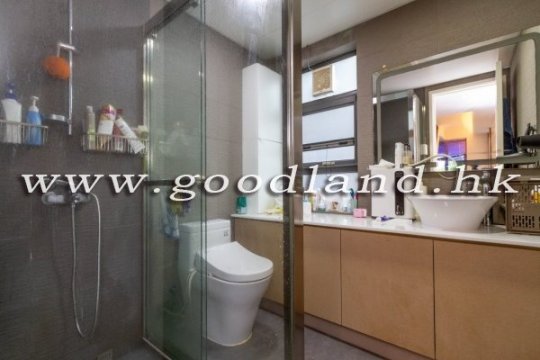 【西贡花园村屋出售】交通便利・私人花园