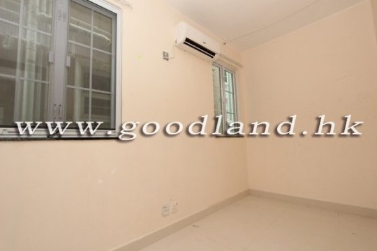 Convenient Location | Sai Kung Village House for Rent