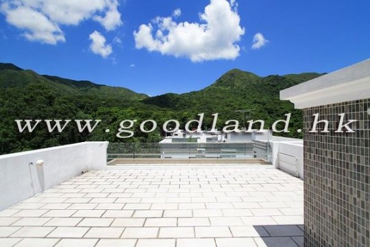 Quiet & Peaceful Location | Sai Kung Village House for Rent